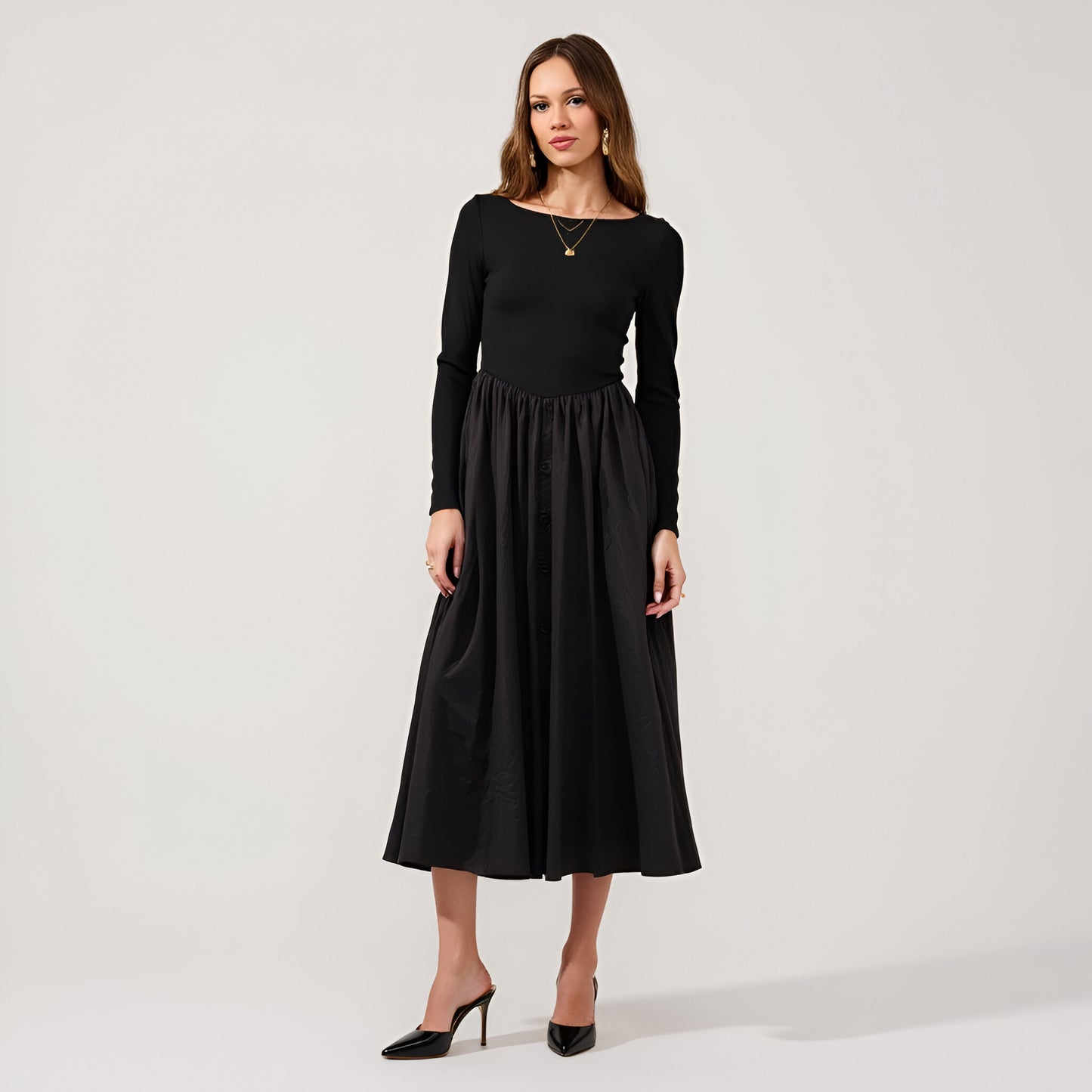 Ribbed Maxi Dress with Boat Neck, V-Peaked Waist and Contrast Details