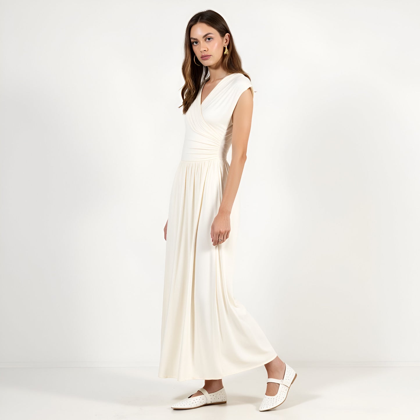 Sleeveless Faux Wrap Maxi Dress with Shirred Waist and Flowy Skirt