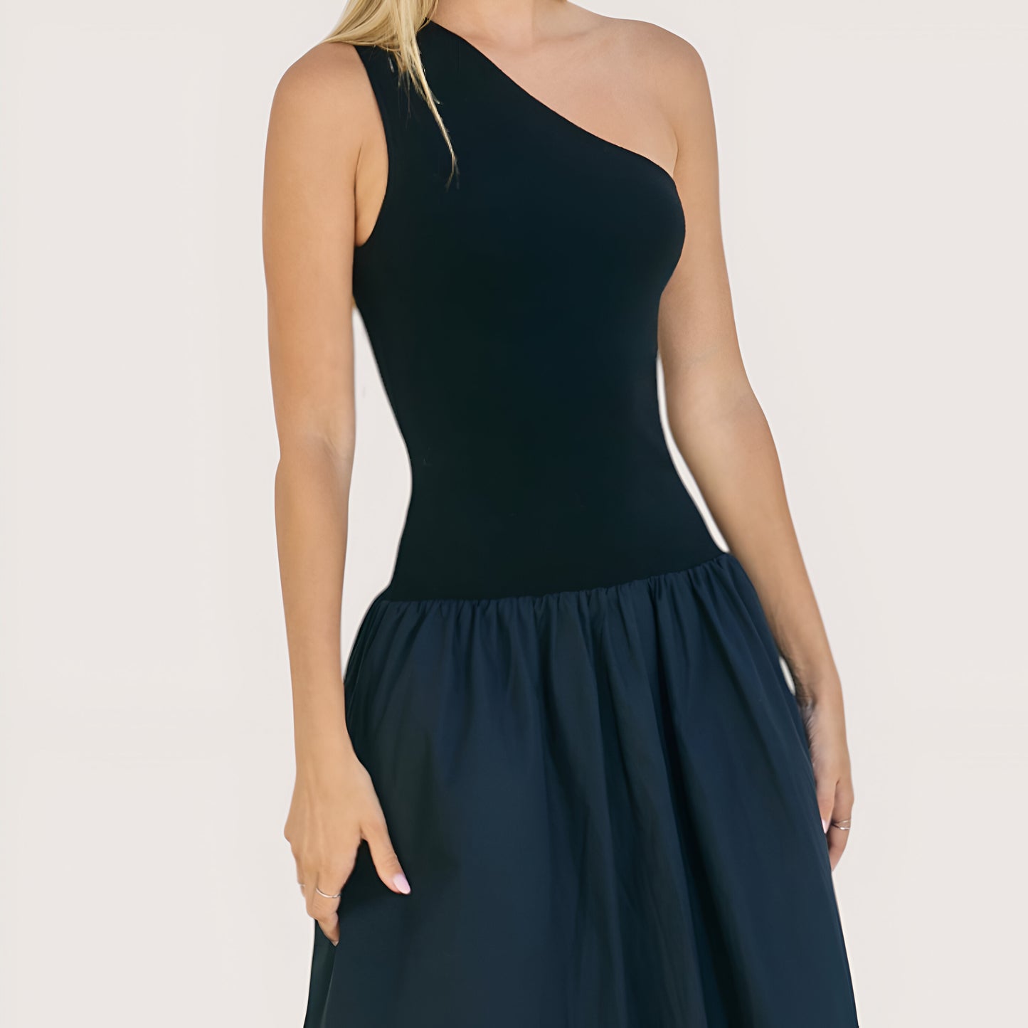 One-Shoulder Midi Dress with Fitted Bodice and Gathered Skirt