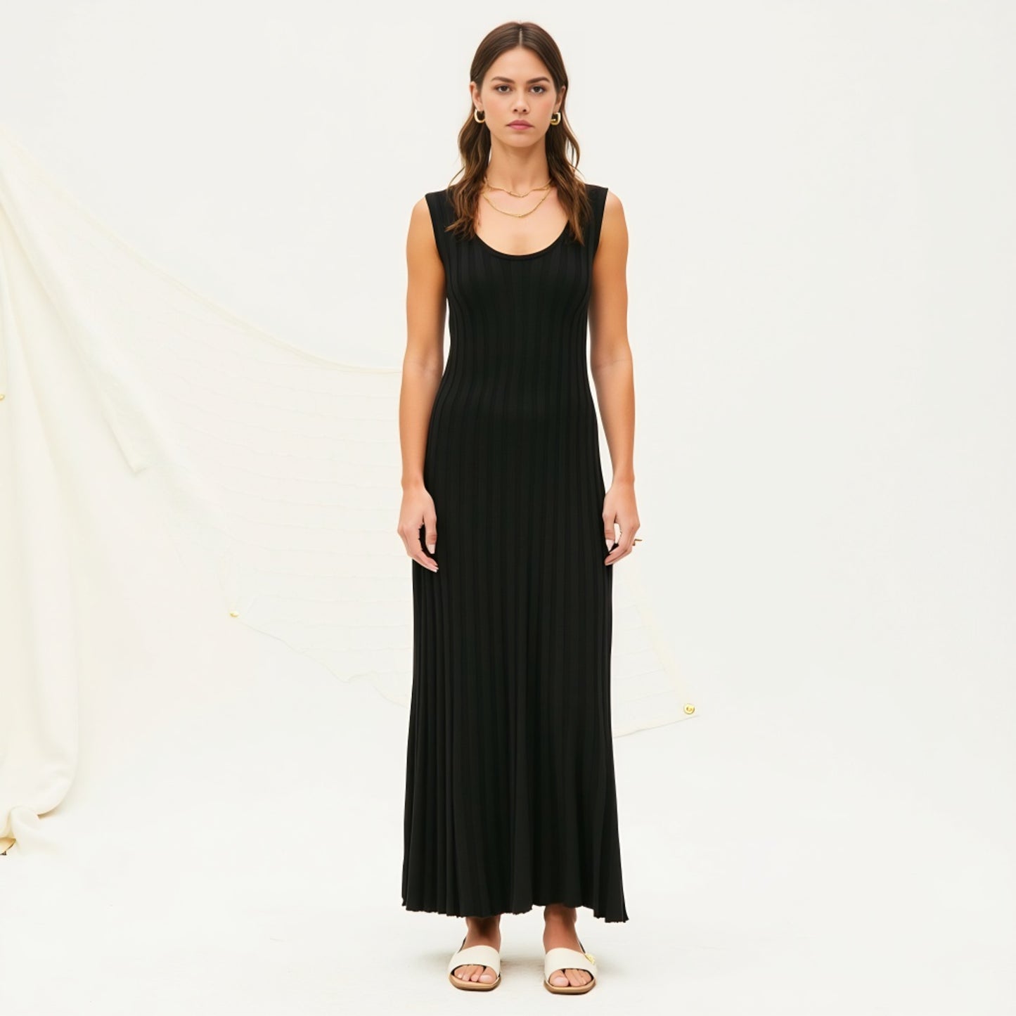 Sleeveless Ribbed Knit Scoop Neck Maxi Dress with Pleated Skirt