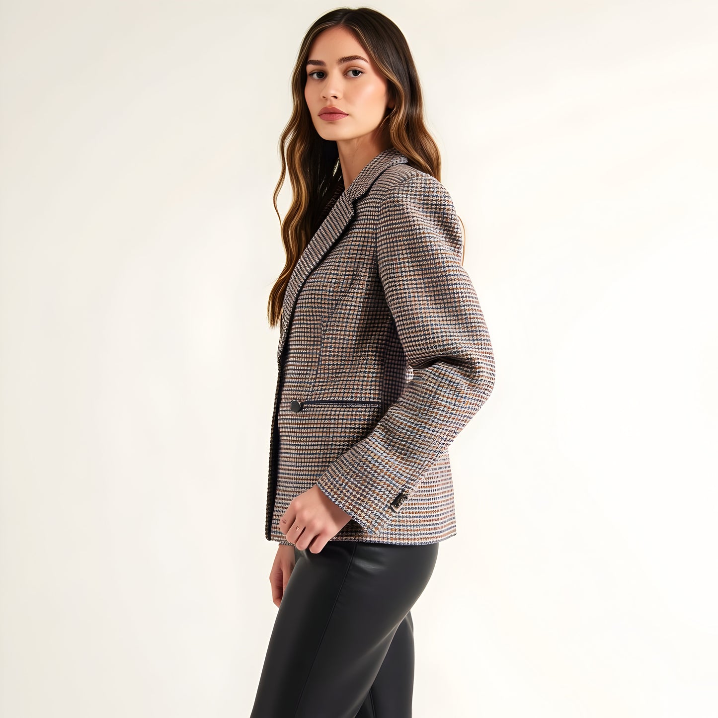 Houndstooth Blazer with Puff Shoulders, Notch Lapels and Single Button
