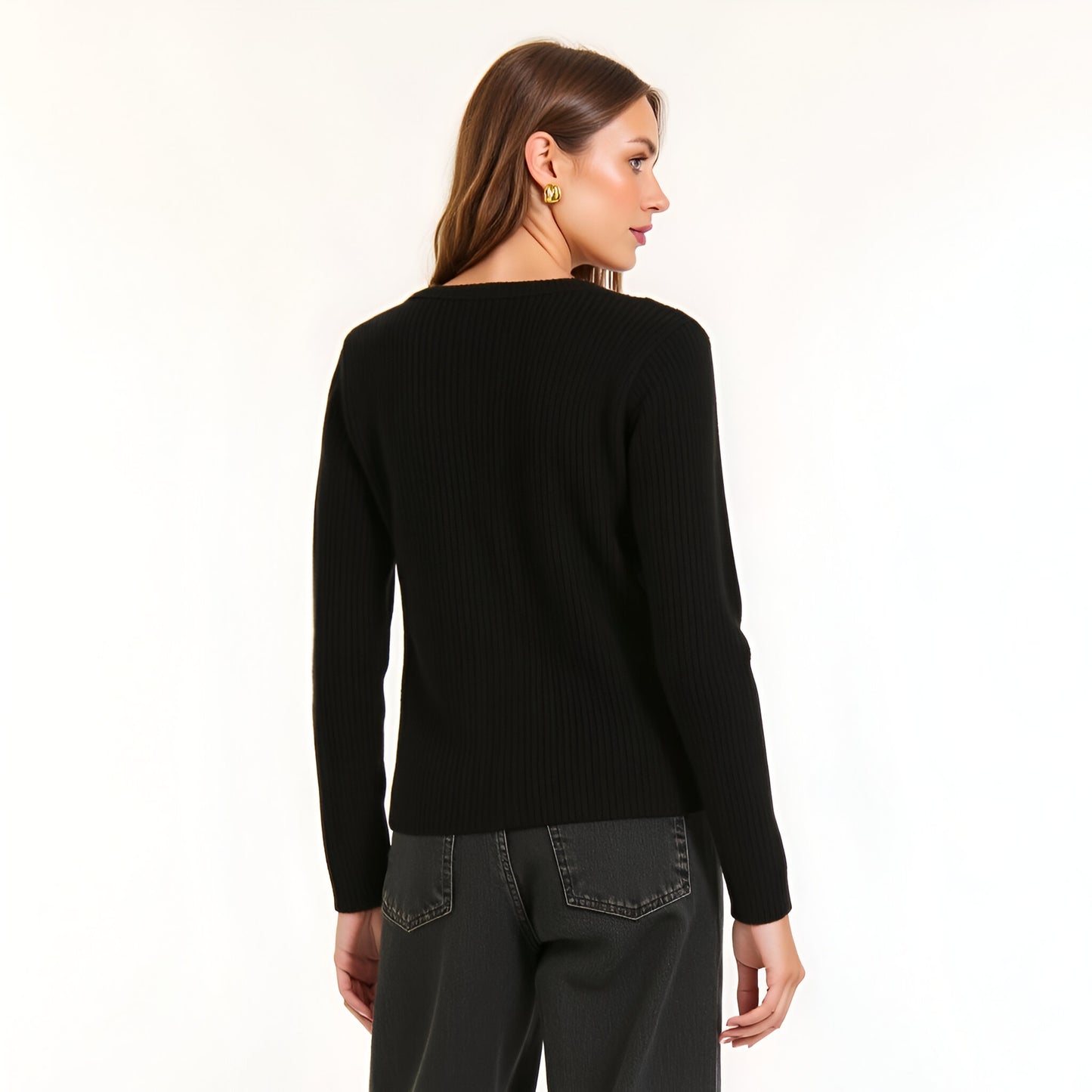 Ribbed Knit V-Neck Cardigan with Long Sleeves and Fitted Shape
