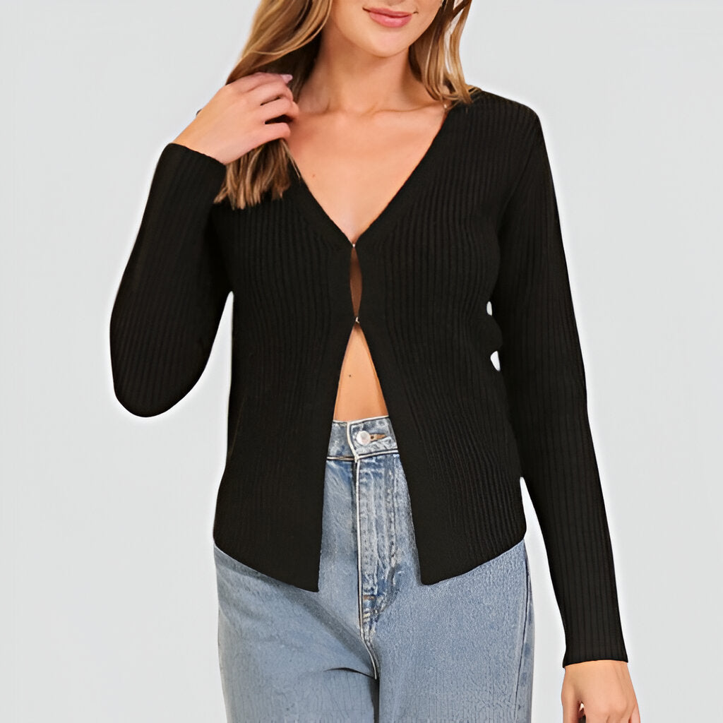 Ribbed Knit V-Neck Cardigan with Long Sleeves and Fitted Shape