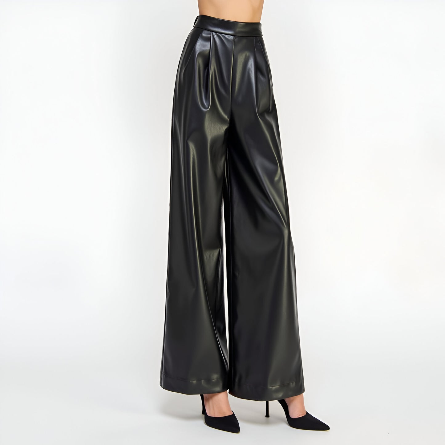 Wide-Leg Faux Leather Pants with High Waist and Sleek Seam Detailing