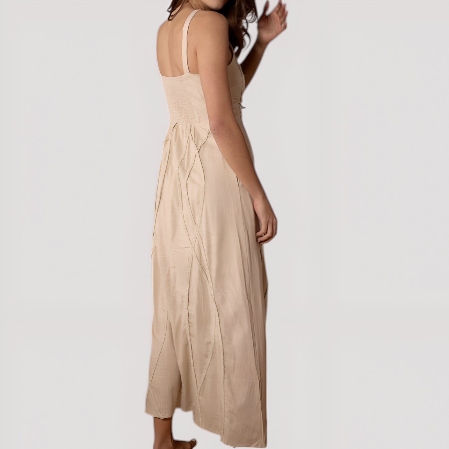 Sleeveless Maxi Dress with Textured Trim and Flowing Silhouette