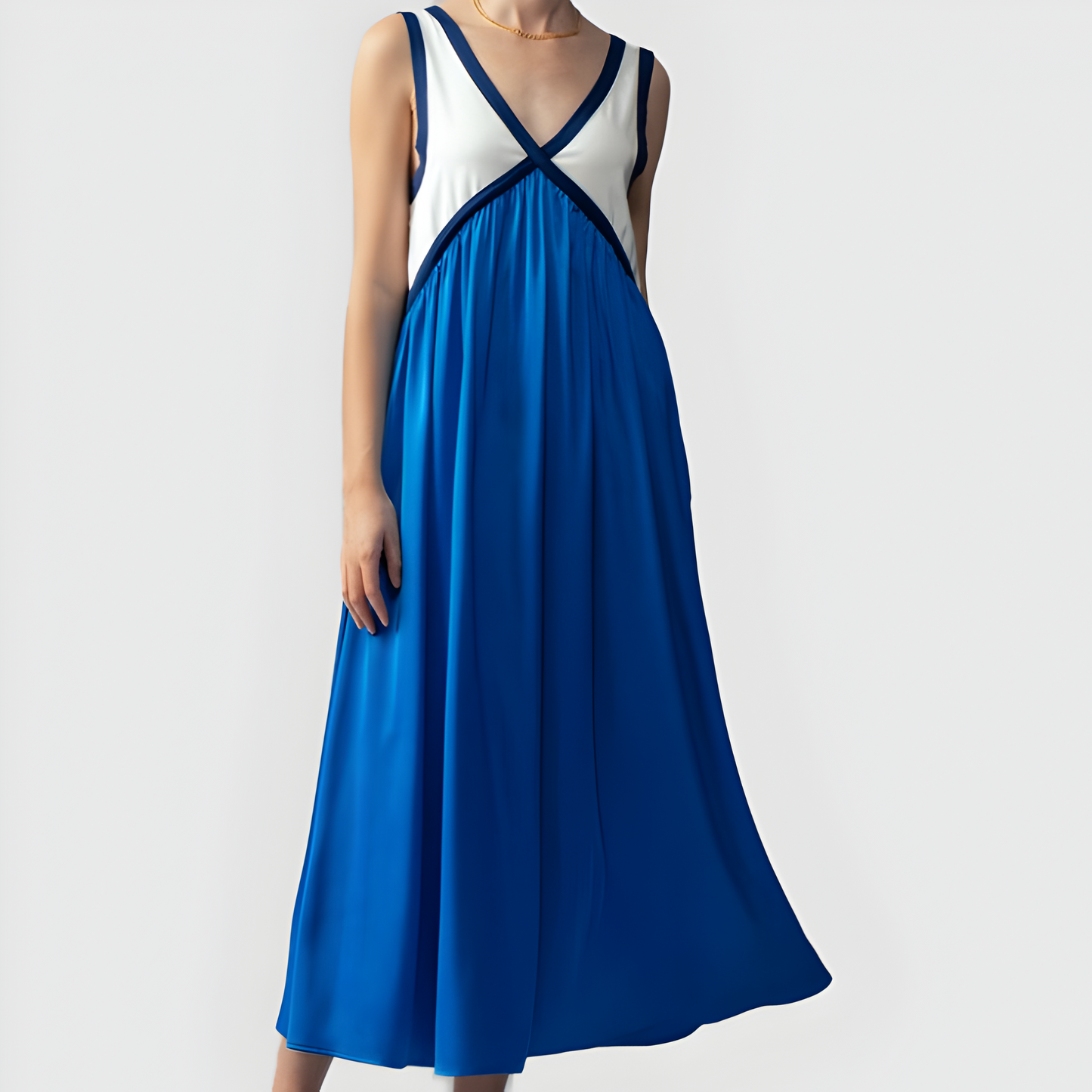 Sleeveless Colorblock Maxi Dress with Empire Waist and V-Neckline