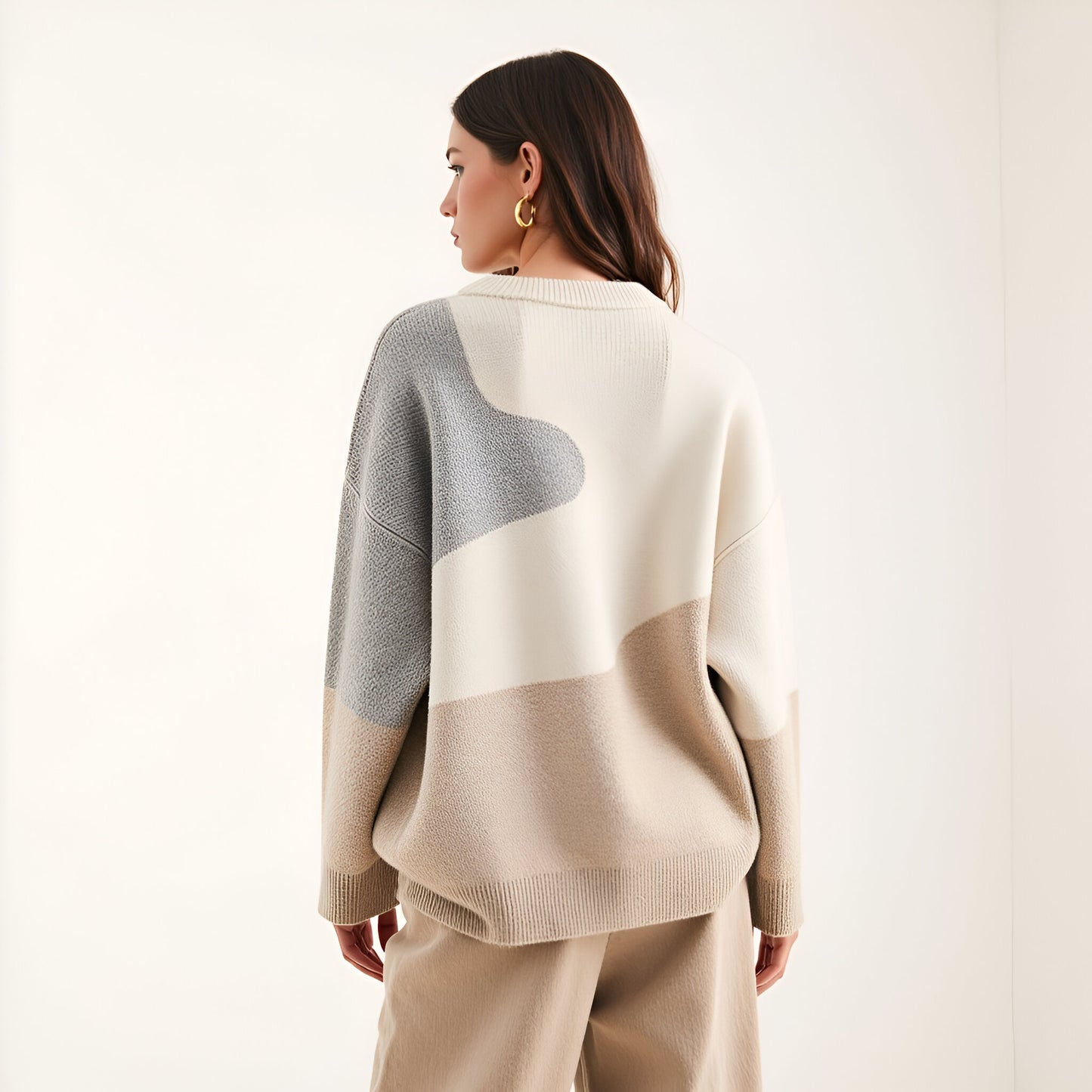 Oversized Colorblock Knit Sweater with Crew Neck and Drop Shoulders