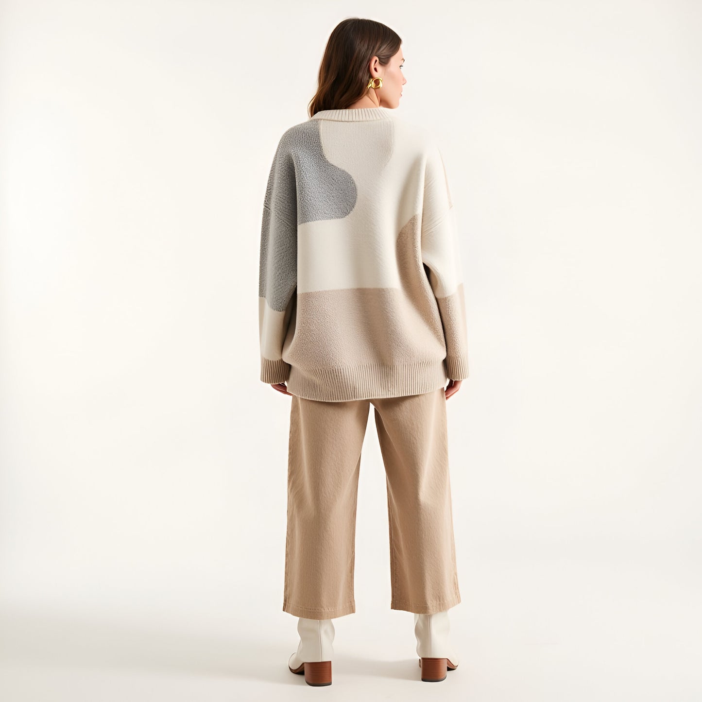 Oversized Colorblock Knit Sweater with Crew Neck and Drop Shoulders