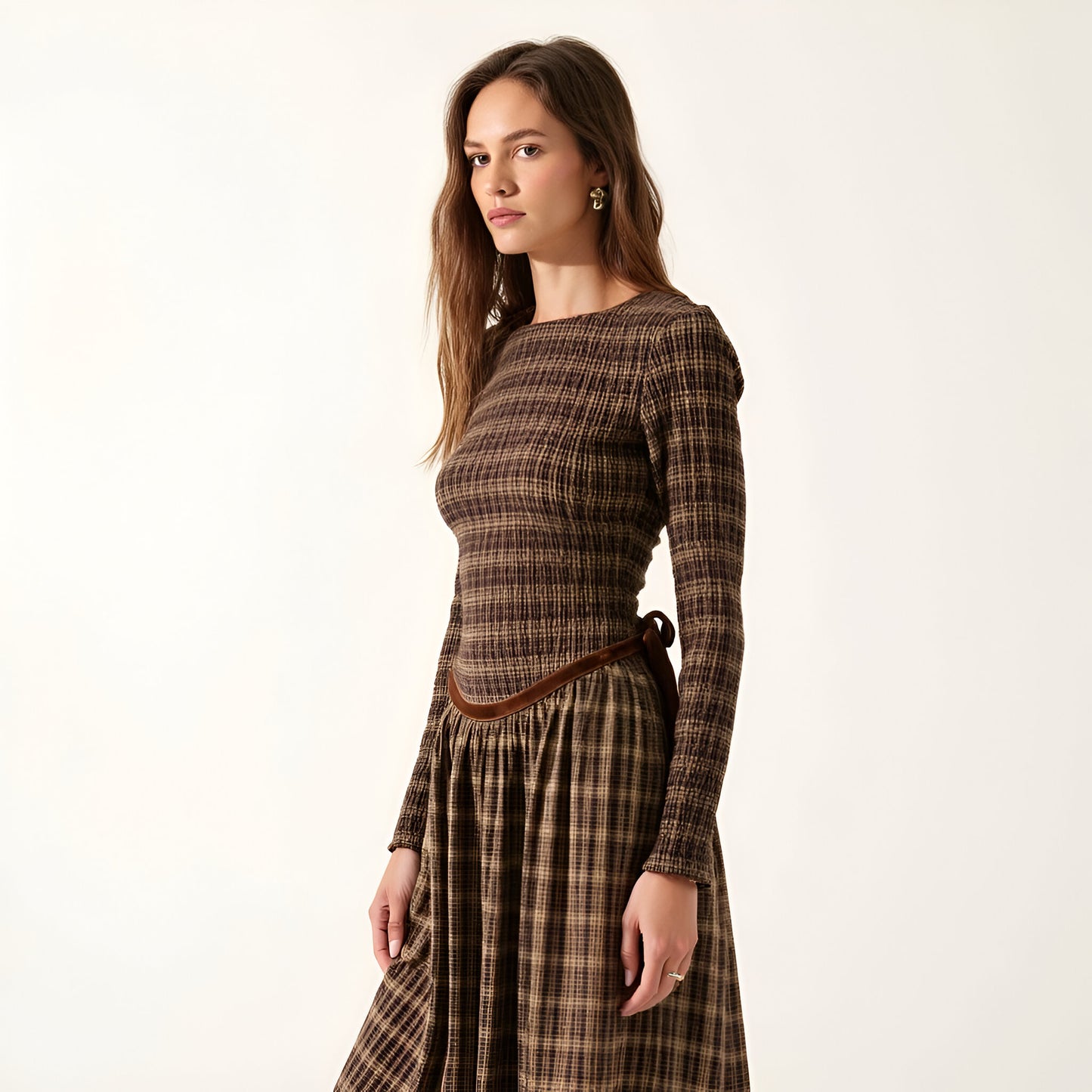 Plaid Long Sleeve Midi Dress with Fitted Bodice and Gathered Skirt