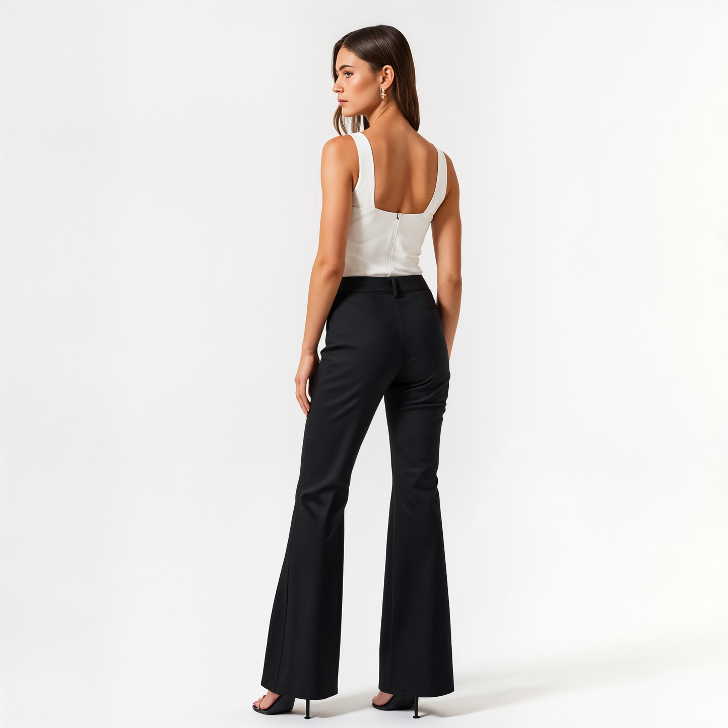 High-Waisted Wide-Leg Trousers with Tailored Fit and Pockets