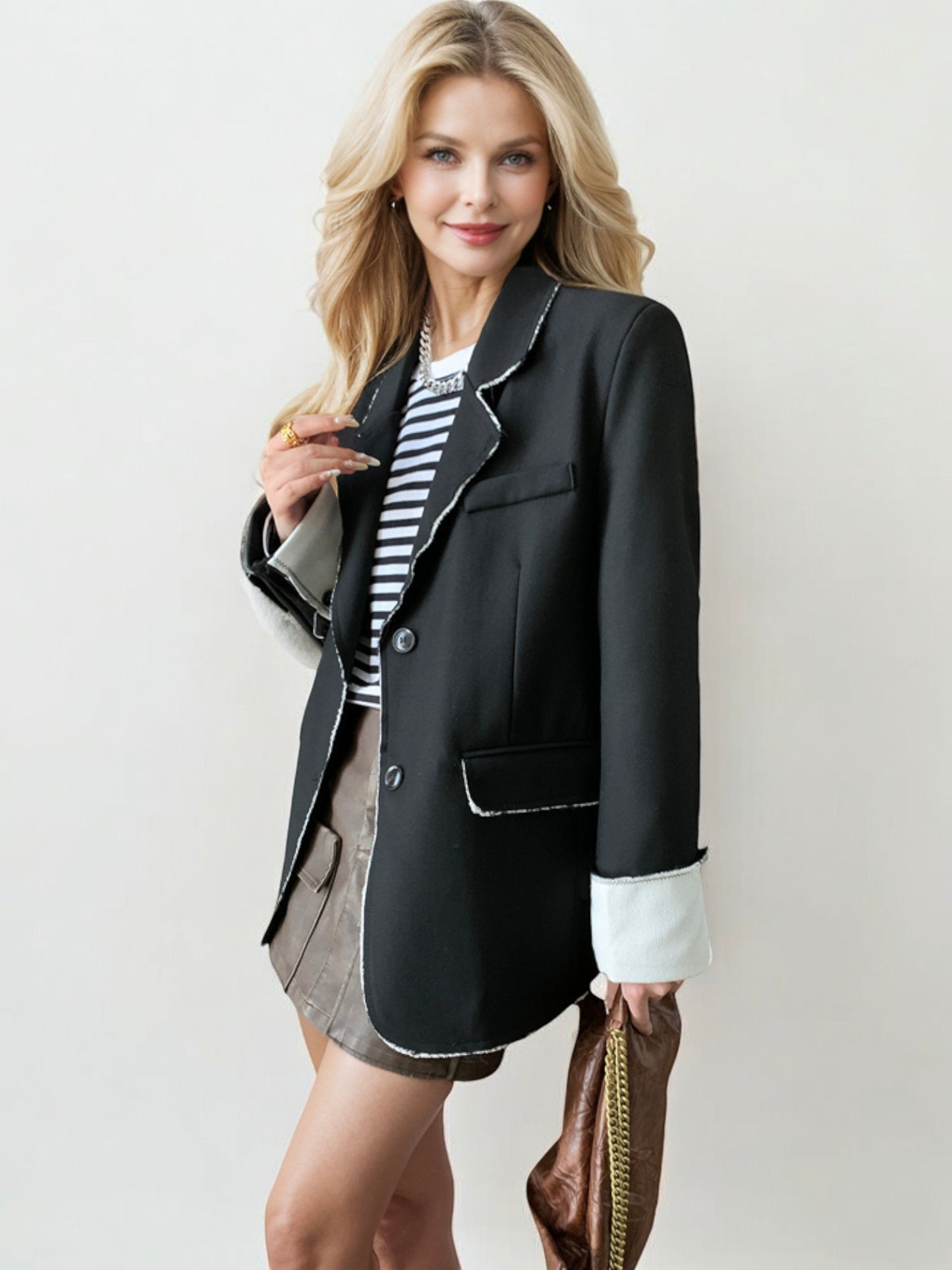 Contrast Trim Blazer with Button Closure and Folded Cuffs