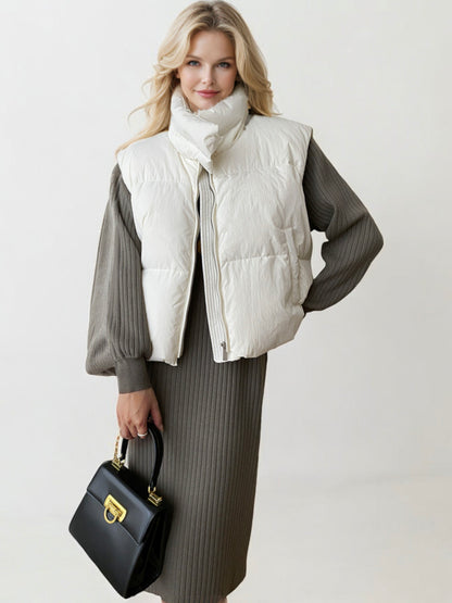 Oversized Puffer Vest with High Collar and Zipper Closure