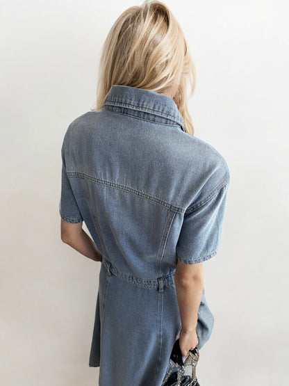 Button-Down Denim Midi Dress with Short Sleeves and Chest Pockets