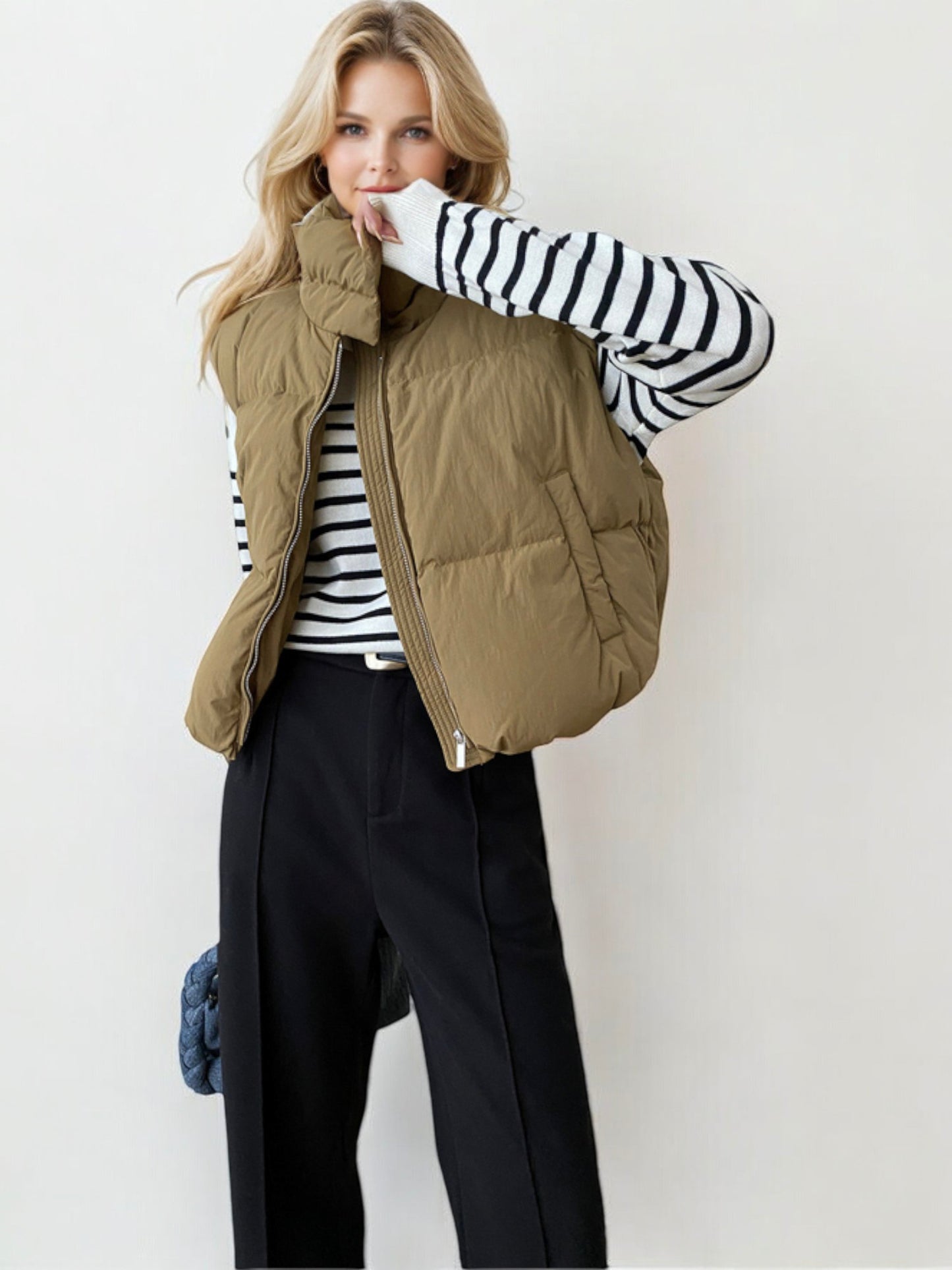 Oversized Puffer Vest with High Collar and Zipper Closure