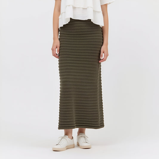 Textured Knit Midi Skirt with Ribbed Stripe Pattern and Back Slit